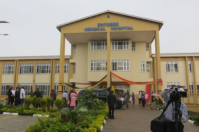 Ministry of health warns against fake job adverts, recruits new staff.